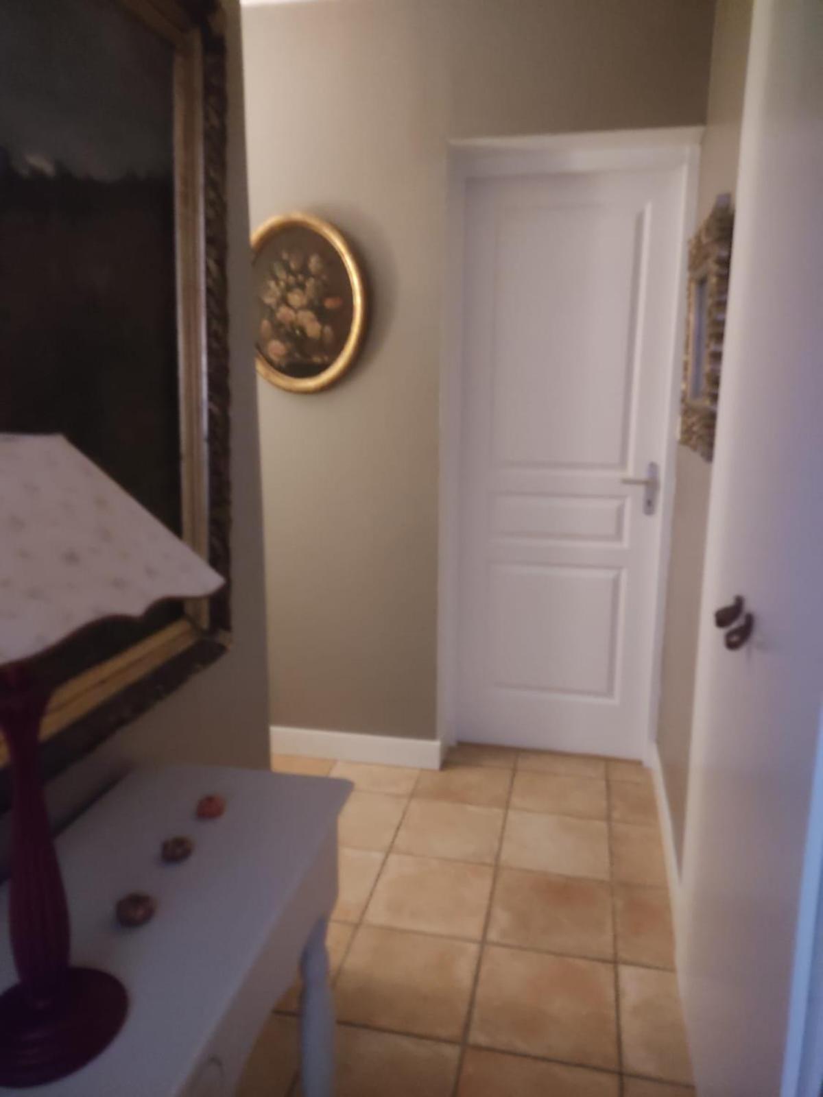 La Frenaie Bed & Breakfast Saint-Cyr-sur-le-Rhone Dış mekan fotoğraf