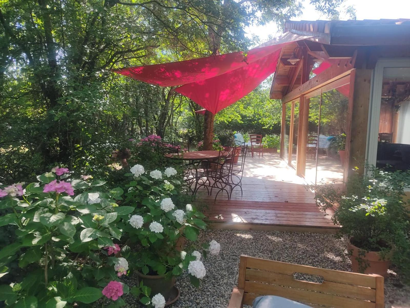 La Frenaie Bed & Breakfast Saint-Cyr-sur-le-Rhone Dış mekan fotoğraf