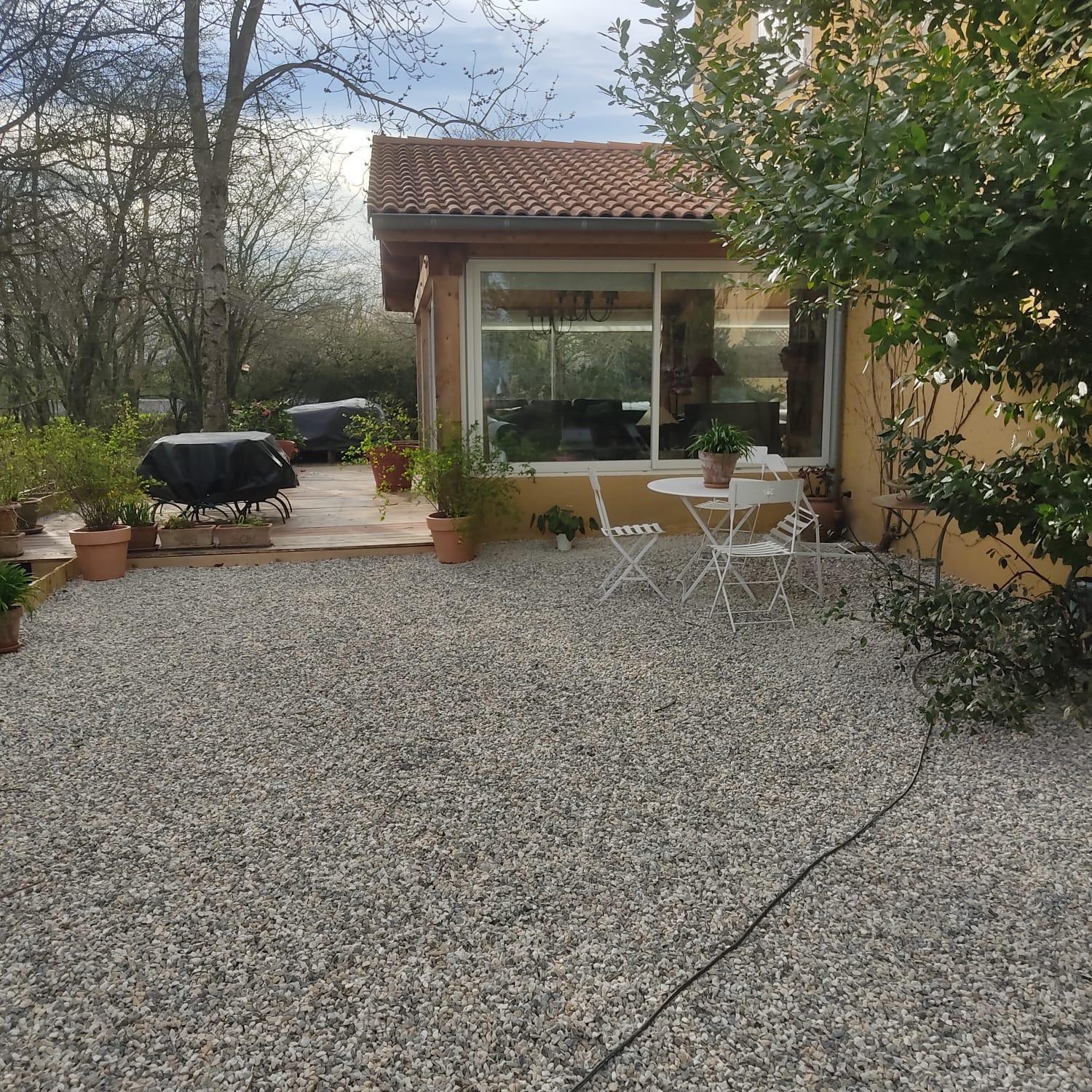 La Frenaie Bed & Breakfast Saint-Cyr-sur-le-Rhone Dış mekan fotoğraf