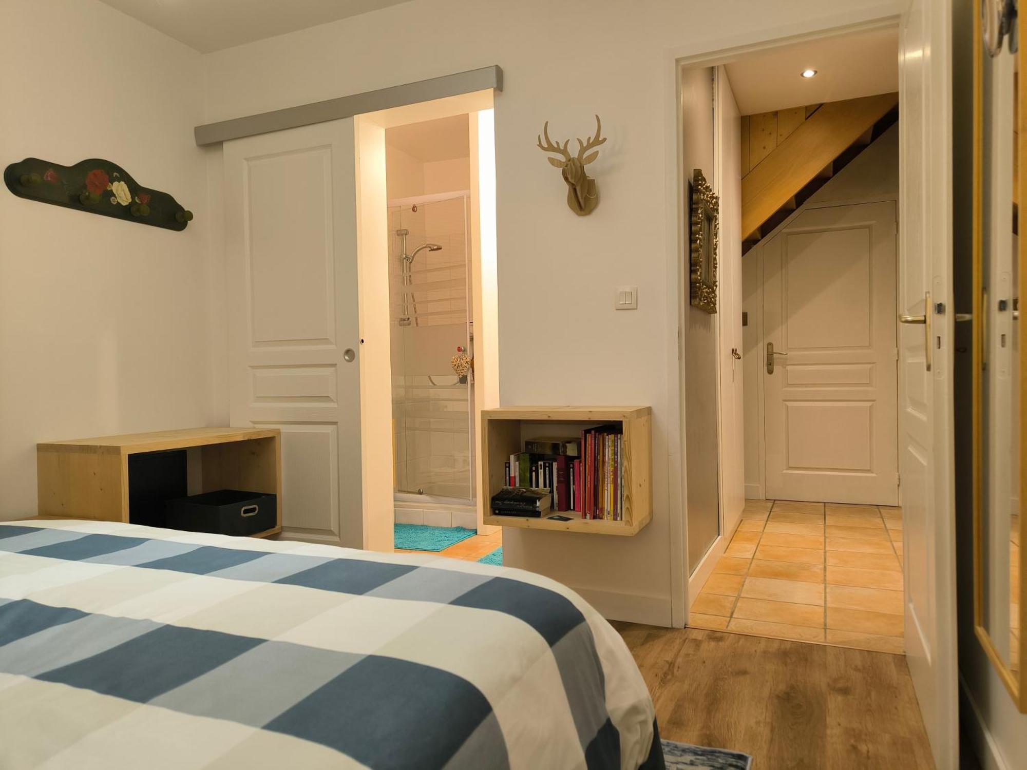 La Frenaie Bed & Breakfast Saint-Cyr-sur-le-Rhone Dış mekan fotoğraf